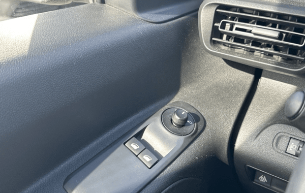 peugeot-rifter-taille-m-1-5-bluehdi-100ch-s-s-active-5-places - 951174713