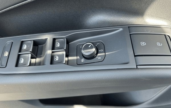 volkswagen-t-roc-1-5-etsi-150ch-r-line-dsg7 - 951304713