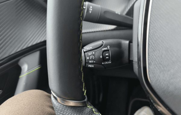 peugeot-2008-1-2-hybrid-145ch-gt-e-dcs6 - 951614713