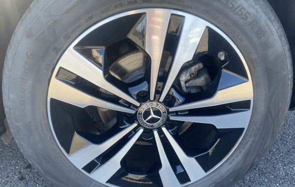 mercedes-gla-200-d-150ch-progressive-line-8g-dct - 951934713