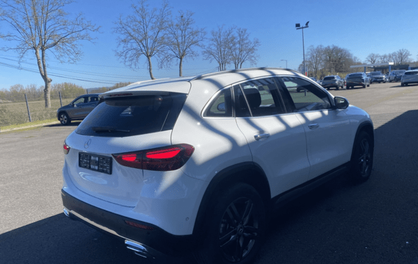 mercedes-gla-200-d-150ch-progressive-line-8g-dct - 951964713