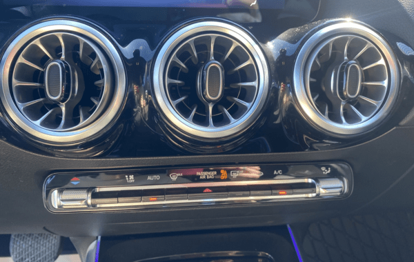 mercedes-gla-200-d-150ch-progressive-line-8g-dct - 951964713