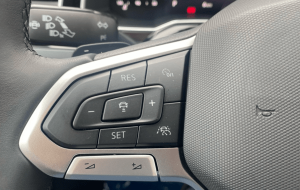 volkswagen-taigo-1-0-tsi-116ch-r-line-edition-dsg7 - 952094713