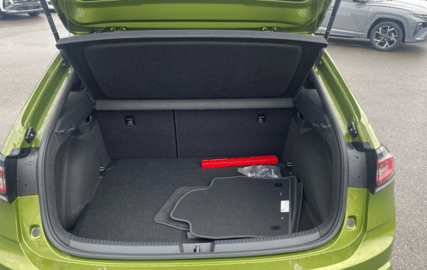 volkswagen-taigo-1-0-tsi-116ch-r-line-edition-dsg7 - 952104713