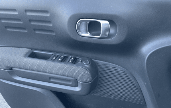 citroen-c3-aircross-bluehdi-110ch-s-s-feel-pack - 952334713