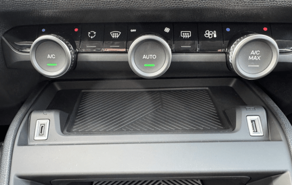 citroen-c4-1-2-hybride-145ch-s-s-collection-automatique - 952654713