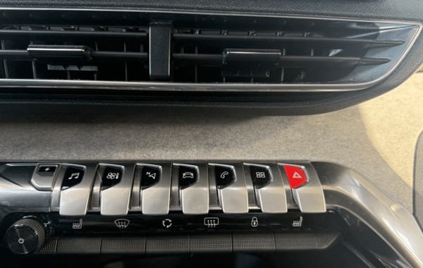 peugeot-3008-hybrid4-300ch-gt-pack-e-eat8 - 952764713