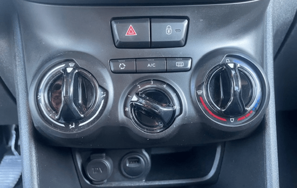 peugeot-208-1-5-bluehdi-100ch-e6-c-active-bvm5-86g-5p - 952854713