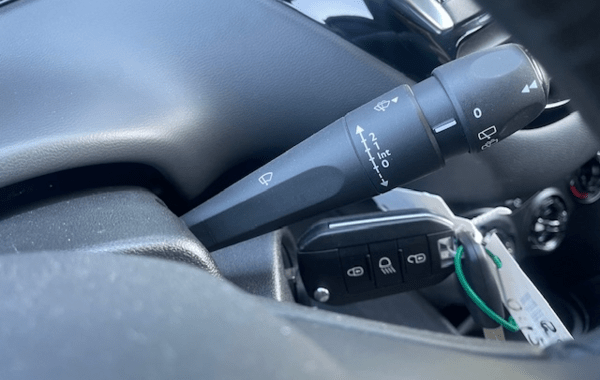 peugeot-208-1-5-bluehdi-100ch-e6-c-active-bvm5-86g-5p - 952854713