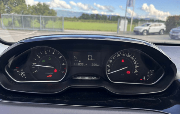 peugeot-208-affaire-1-2-puretech-82ch-s-s-premium-euro6c - 953844713