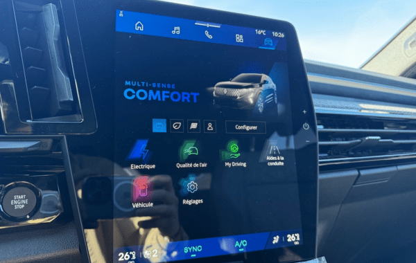 renault-austral-1-2-e-tech-full-hybrid-200ch-techno-25 - 954194713