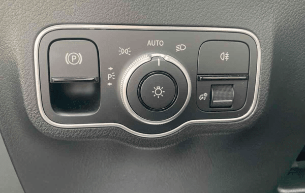 mercedes-gla-200-d-150ch-amg-line-8g-dct - 954314713