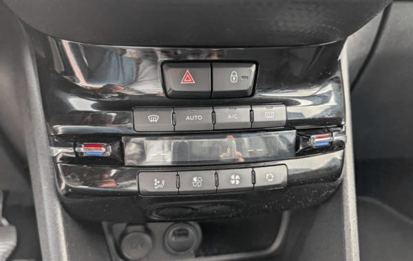 peugeot-2008-1-2-130ch-e6-c-signature-s-s-eat6-6cv - 954644713
