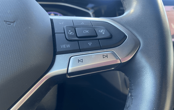 volkswagen-taigo-1-0-tsi-110ch-r-line-dsg7 - 955034713