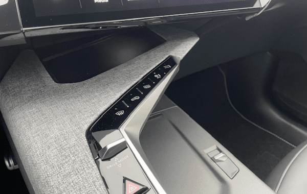 peugeot-3008-1-2-hybrid-145ch-gt-e-dcs6 - 955414713