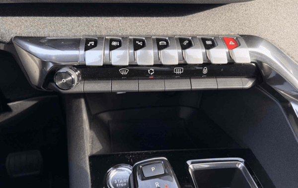 peugeot-3008-1-5-bluehdi-130ch-s-s-allure-eat8 - 955774713