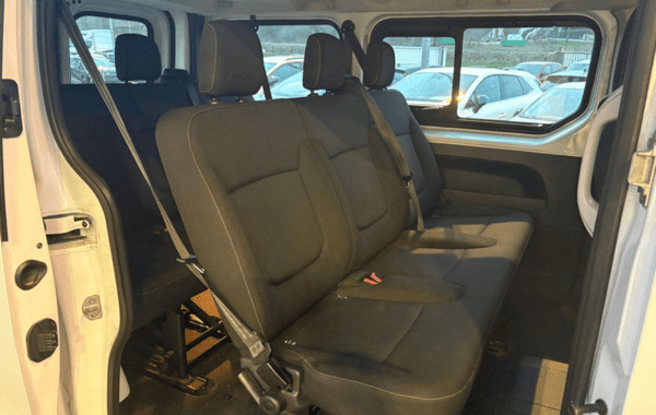 renault-trafic-iii-combi-l1-1-6-dci-125ch-energy-life-9-places - 955954713
