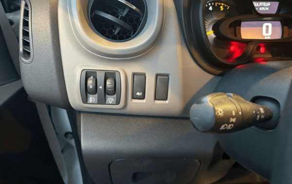 renault-trafic-iii-combi-l1-1-6-dci-125ch-energy-life-9-places - 955954713