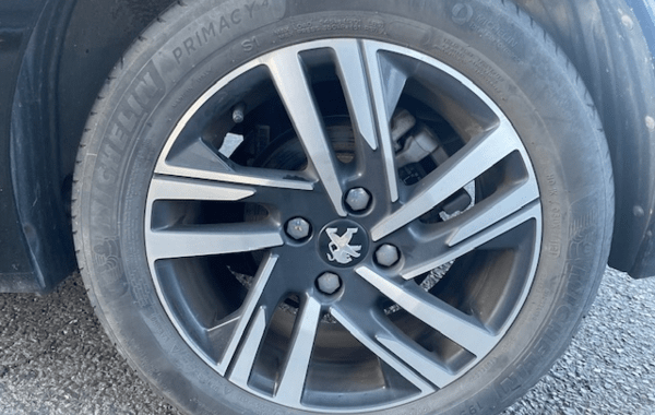 peugeot-208-1-2-puretech-100ch-s-s-allure-pack-eat8 - 956084713