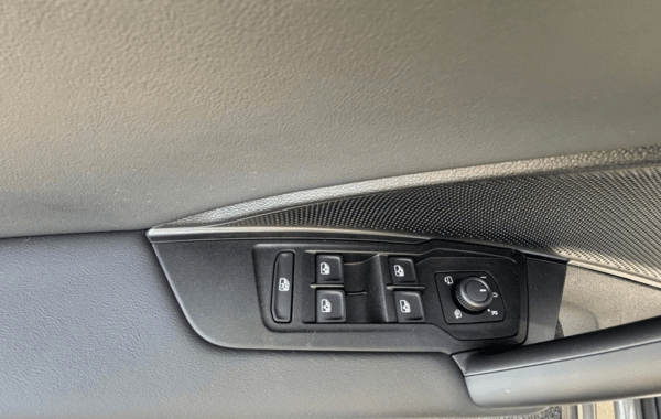 volkswagen-tiguan-2-0-tdi-150ch-life-plus-dsg7 - 956284713