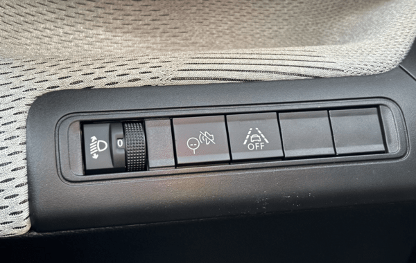 citroen-c3-aircross-1-2-hybride-145ch-max - 956324713