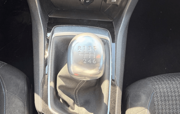 peugeot-308-1-2-puretech-110ch-e6-c-s-s-style - 956914713