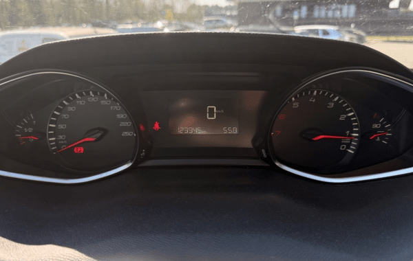 peugeot-308-1-2-puretech-110ch-e6-c-s-s-style - 956914713