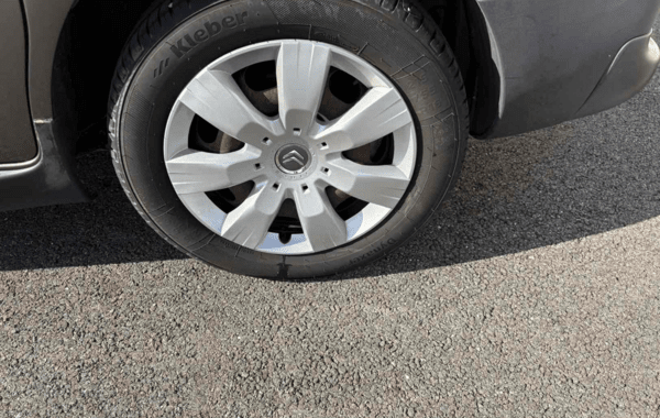 citroen-berlingo-bluehdi-100ch-feel - 957024713