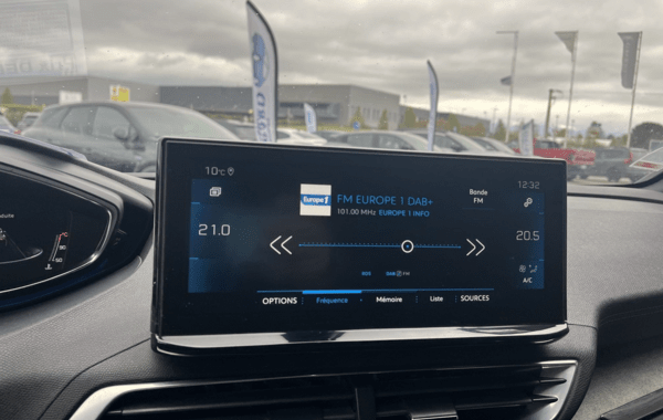 peugeot-3008-1-5-bluehdi-130ch-s-s-gt - 957494713
