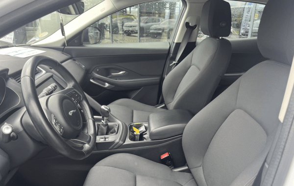 jaguar-e-pace-2-0d-150ch - 957664713