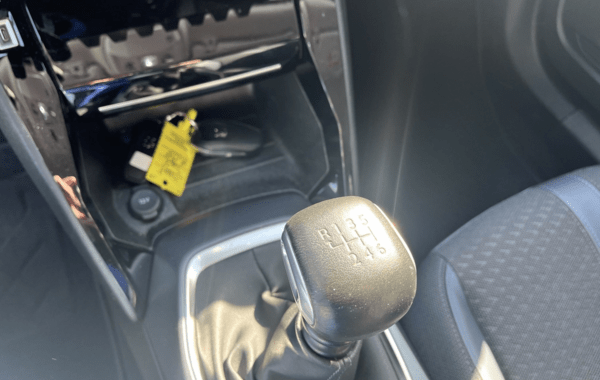 peugeot-2008-1-2-puretech-130ch-s-s-allure - 957804713