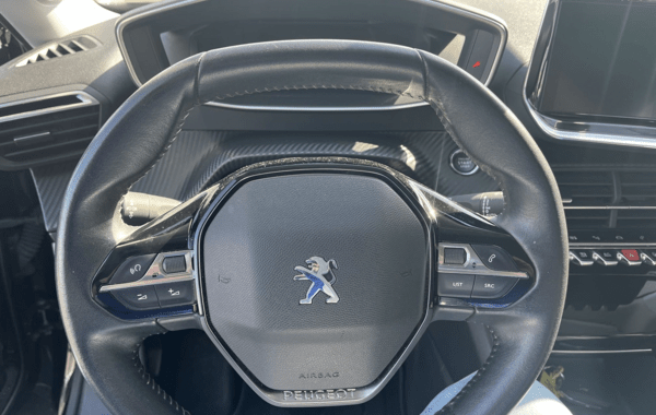 peugeot-2008-1-2-puretech-130ch-s-s-allure - 957804713