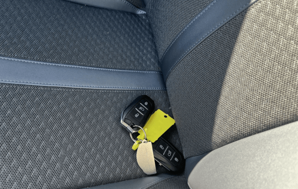 peugeot-2008-1-2-puretech-130ch-s-s-allure - 957804713