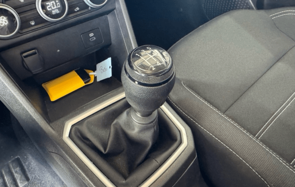 dacia-sandero-1-0-tce-90ch-journey - 957814713