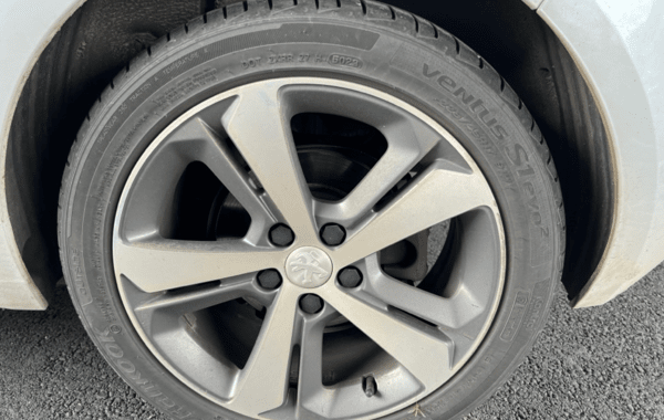 peugeot-308-1-5-bluehdi-100ch-e6-c-s-s-allure - 958164713