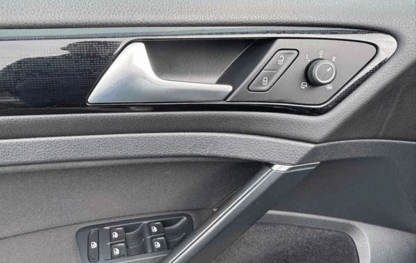 volkswagen-golf-vii-1-4-tsi-125ch-sound-5p - 958334713