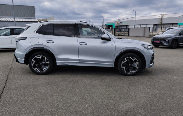 volkswagen-tiguan-2-0-tdi-150ch-r-line-dsg7 - 958404713