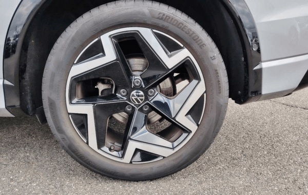 volkswagen-tiguan-2-0-tdi-150ch-r-line-dsg7 - 958404713