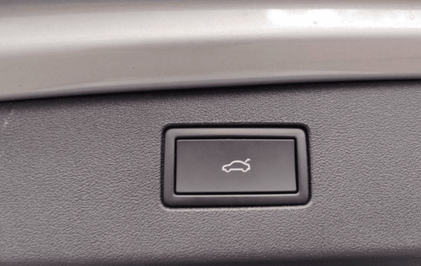 volkswagen-tiguan-2-0-tdi-150ch-r-line-dsg7 - 958404713