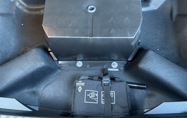 renault-austral-1-2-e-tech-full-hybrid-200ch-esprit-alpine-25 - 958764713