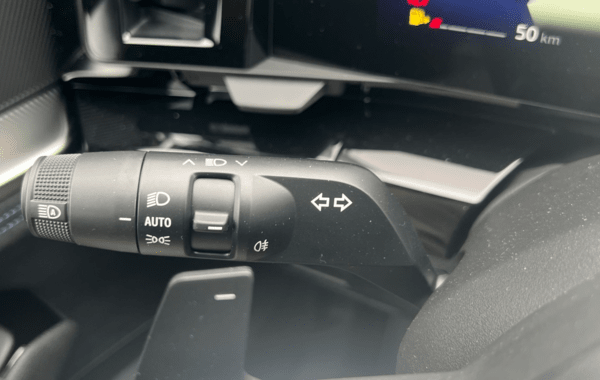 renault-austral-1-2-e-tech-full-hybrid-200ch-esprit-alpine-26 - 958794713