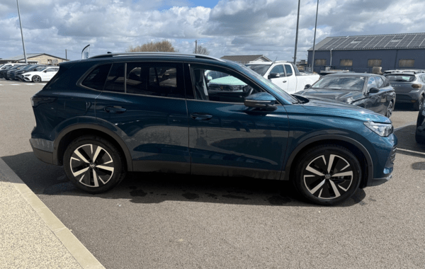 volkswagen-tiguan-2-0-tdi-150ch-life-plus-dsg7 - 959314713