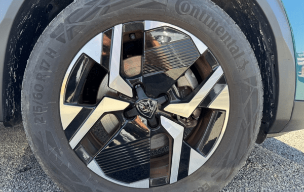 peugeot-2008-1-2-hybrid-145ch-allure-e-dcs6 - 959334713