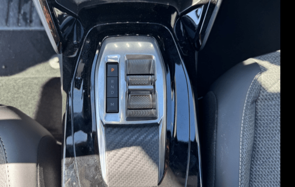 peugeot-2008-1-2-hybrid-145ch-allure-e-dcs6 - 959354713