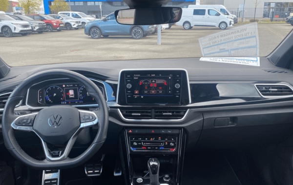 volkswagen-t-roc-1-5-tsi-evo2-150ch-r-line-dsg7 - 959474713