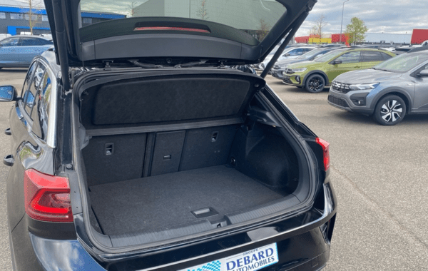 volkswagen-t-roc-1-5-tsi-evo2-150ch-r-line-dsg7 - 959474713