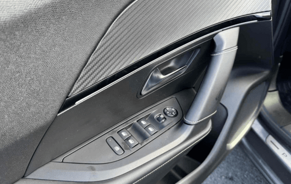 peugeot-2008-1-2-puretech-155ch-s-s-gt-pack-eat8 - 959764713