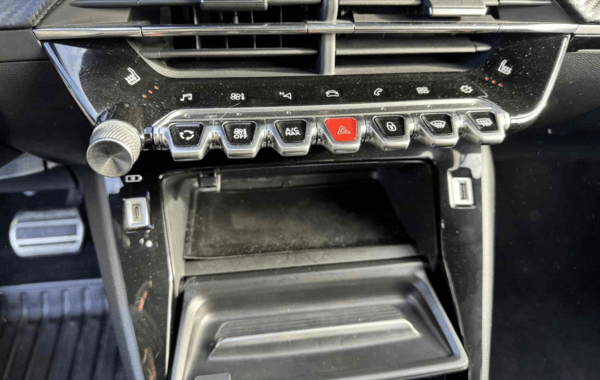 peugeot-2008-1-2-puretech-155ch-s-s-gt-pack-eat8 - 959764713