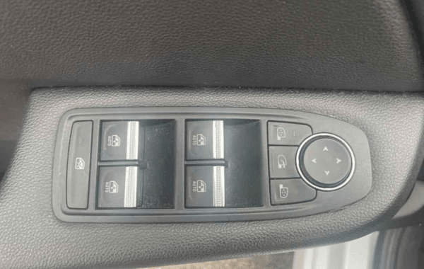 renault-clio-v-1-5-blue-dci-85ch-business - 959774713