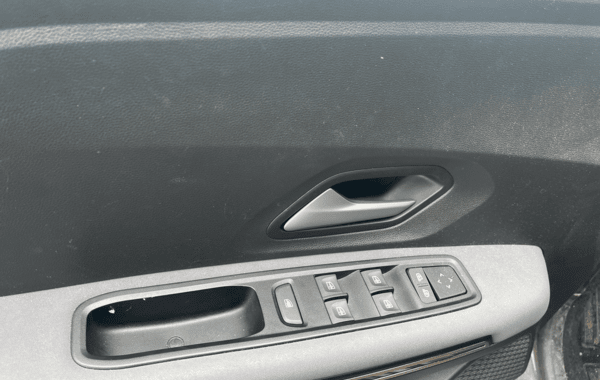 dacia-jogger-1-0-tce-110ch-extreme-7-places-25 - 960324713